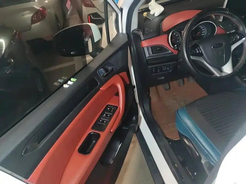 Refine S3 2017 1.5L Manual Deluxe Smart Edition — миниатюра 17