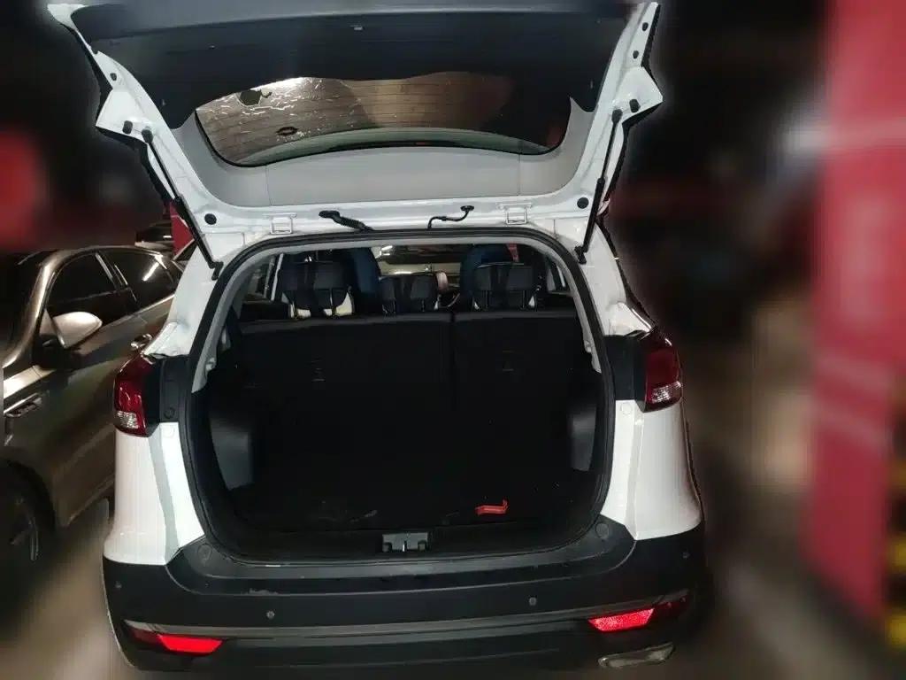 Refine S3 2017 1.5L Manual Deluxe Smart Edition — миниатюра 20