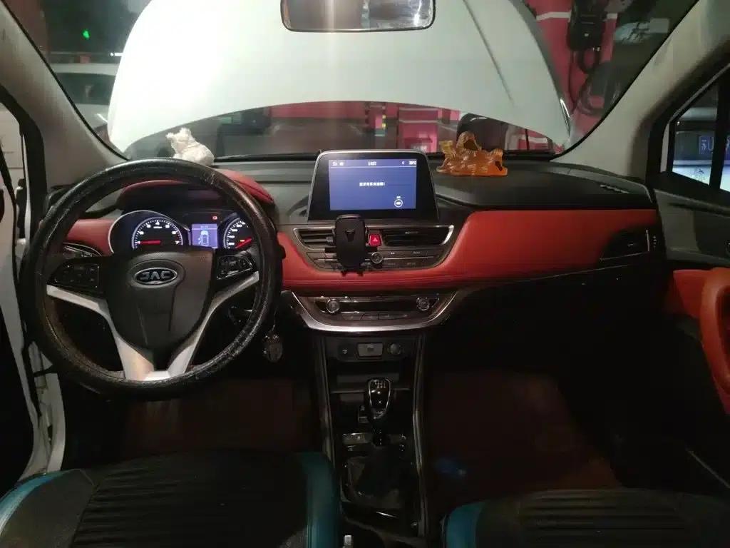 Refine S3 2017 1.5L Manual Deluxe Smart Edition — миниатюра 10