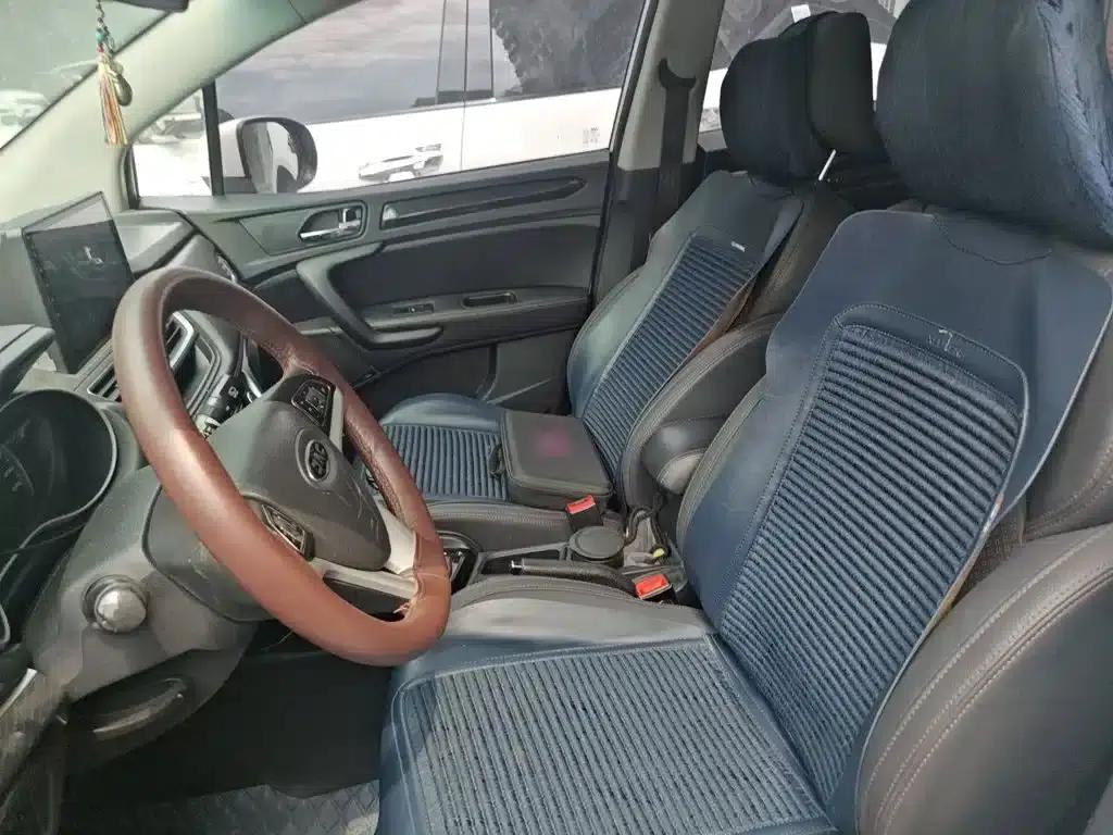 Refine S3 2017 1.5L Manual Deluxe Smart Edition — миниатюра 12