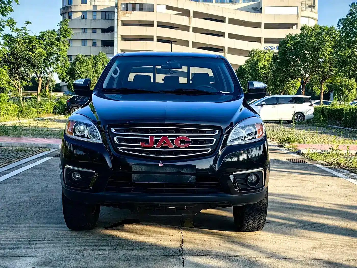 JAC T6 2023 2.0T Diesel Two-Wheel Drive Engineering Luxury Long Wheelbase — миниатюра 2