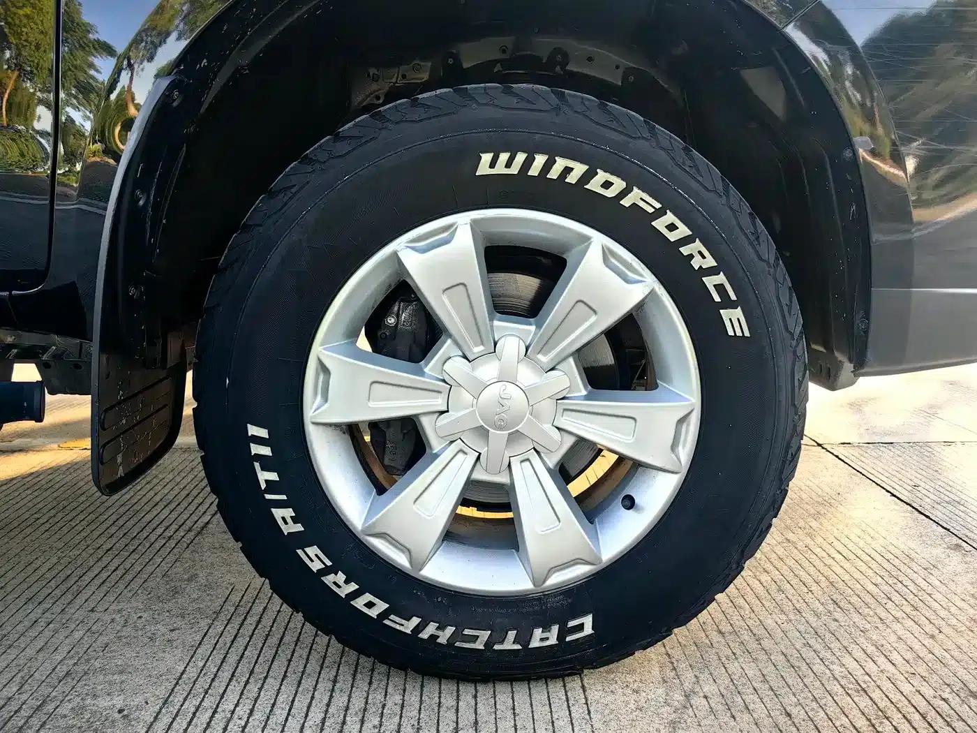 JAC T6 2023 2.0T Diesel Two-Wheel Drive Engineering Luxury Long Wheelbase — миниатюра 13