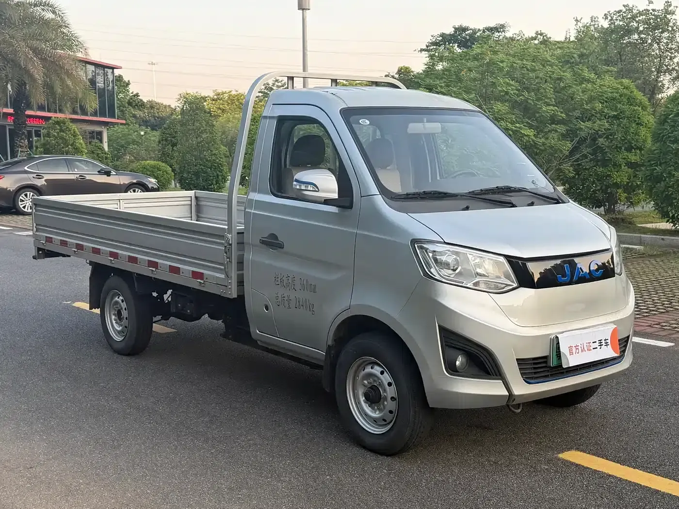 Domi EV1 2023 model cargo truck — миниатюра 2