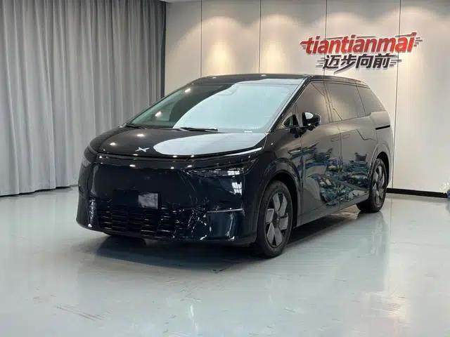 XPeng X9 2024 Model: 702kWh Ultra-Long Range (Max)