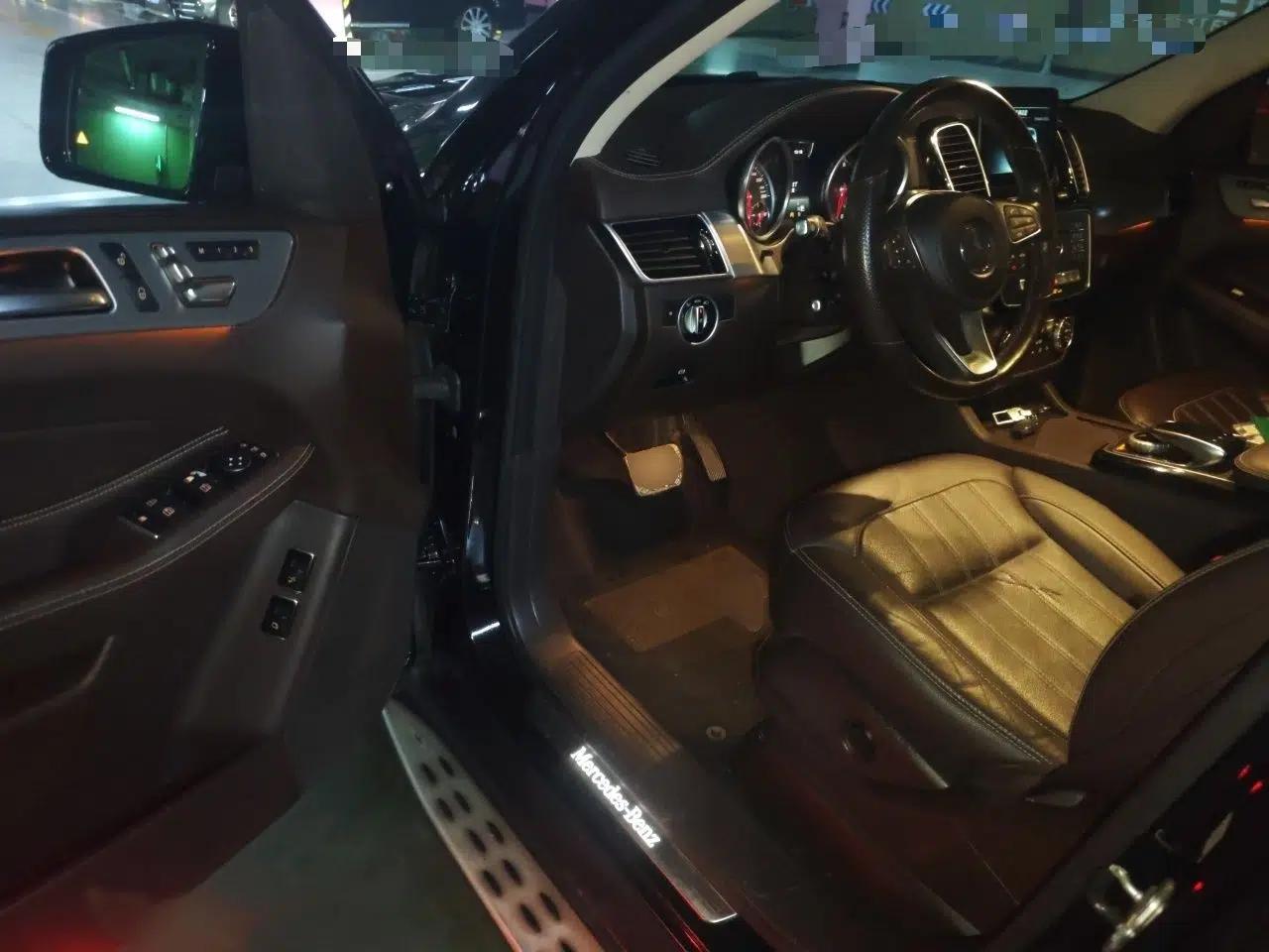 Mercedes-Benz GLS 2016 GLS 400 4MATIC Dynamic Model — миниатюра 19