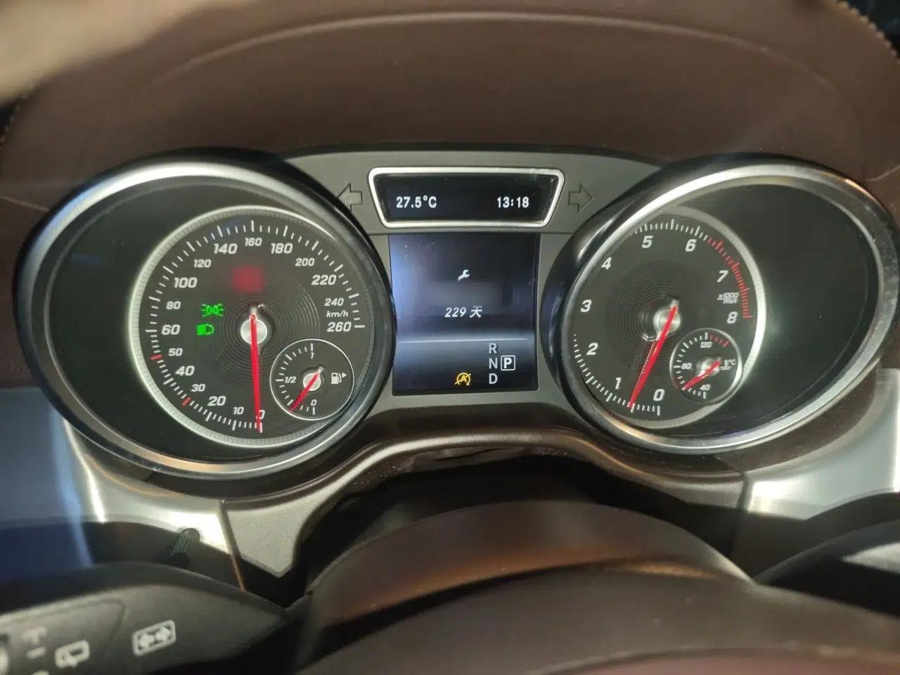 Mercedes-Benz GLS 2016 GLS 400 4MATIC Dynamic Model — миниатюра 10