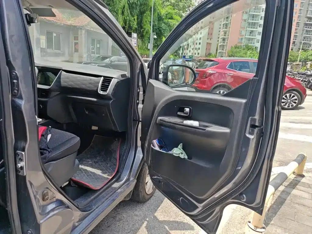 Jin Haishi Classic 2023 Model 1.5L Bus Engineering Model, 5/6/7 Seats — миниатюра 22