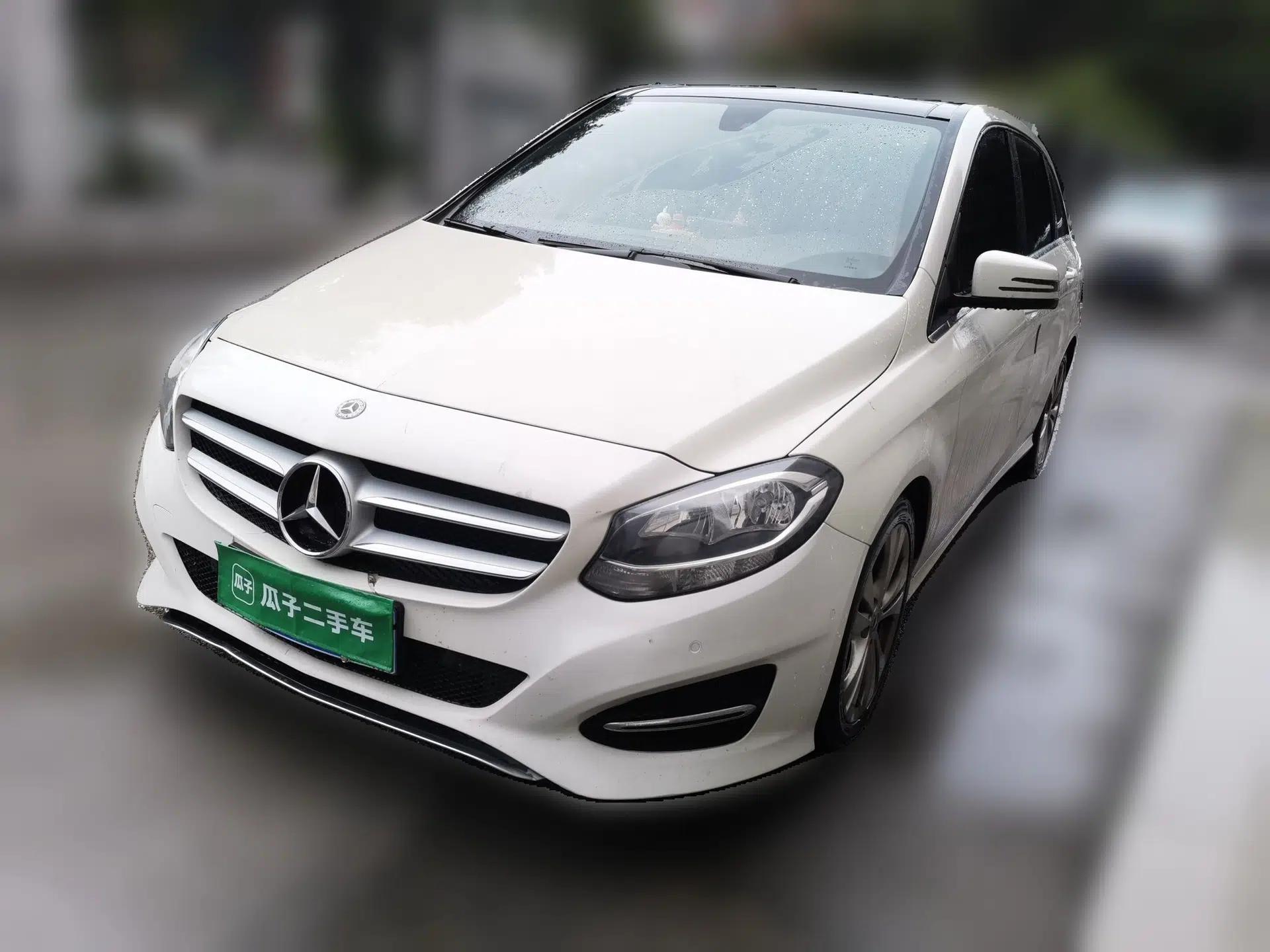 Mercedes-Benz B-Class 2018 B 200 Sport Edition — миниатюра 1