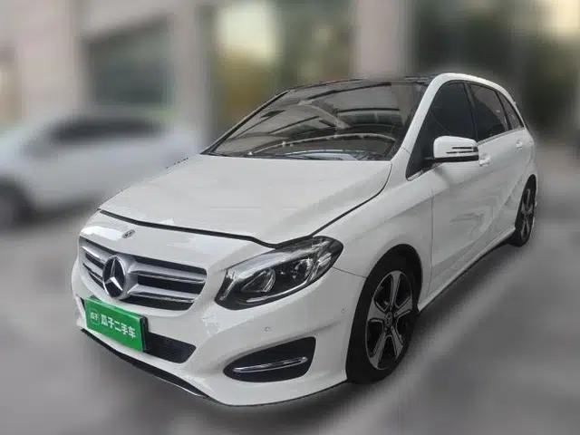 Mercedes-Benz B-Class 2018 B 200 Fashion Model