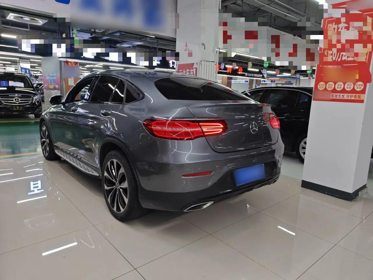 Mercedes-Benz GLC Coupe 2019 GLC 260 4MATIC Coupe SUV — миниатюра 6