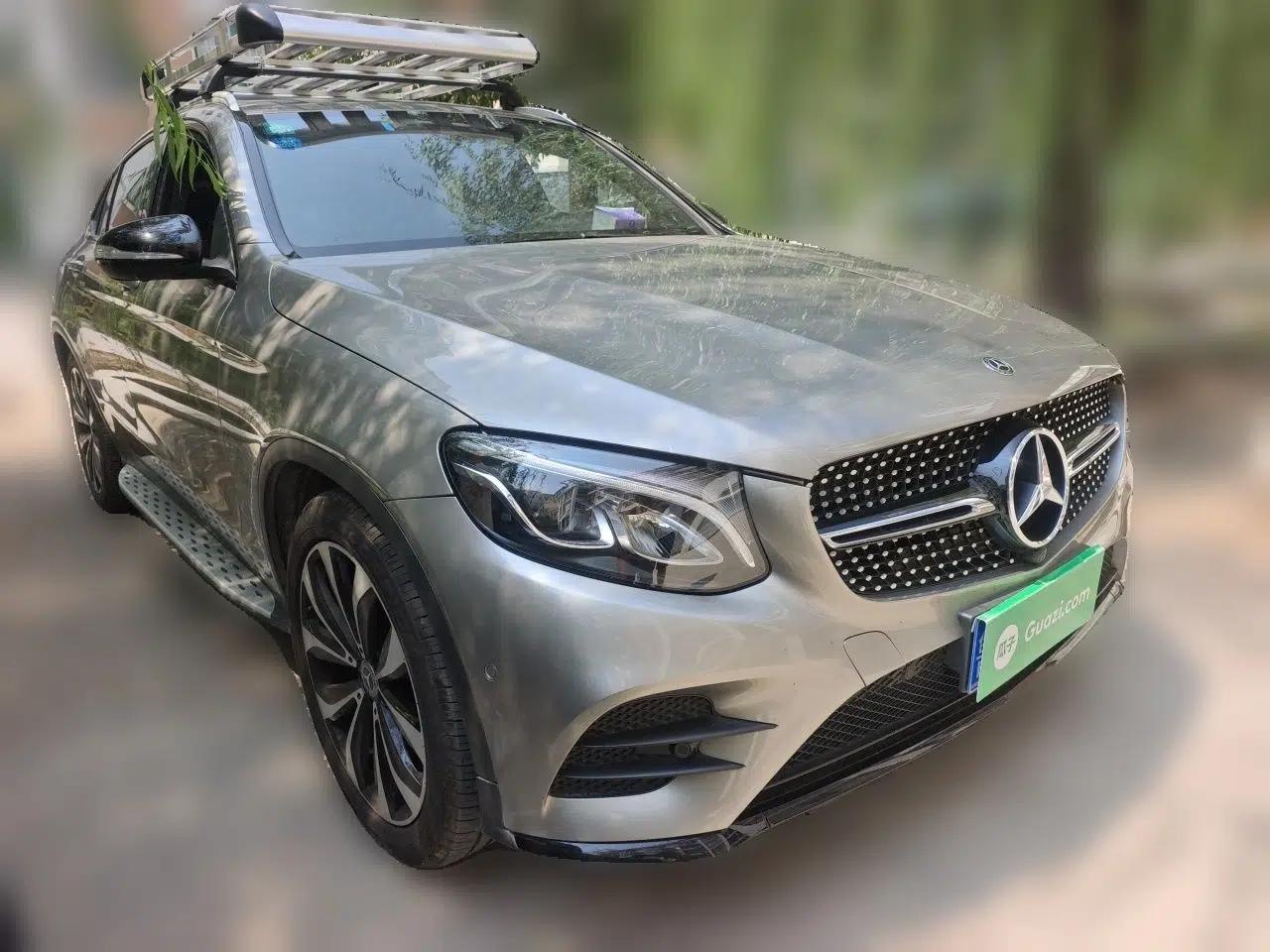 Mercedes-Benz GLC Coupe 2019 Facelift GLC 260 4MATIC Coupe SUV — миниатюра 3