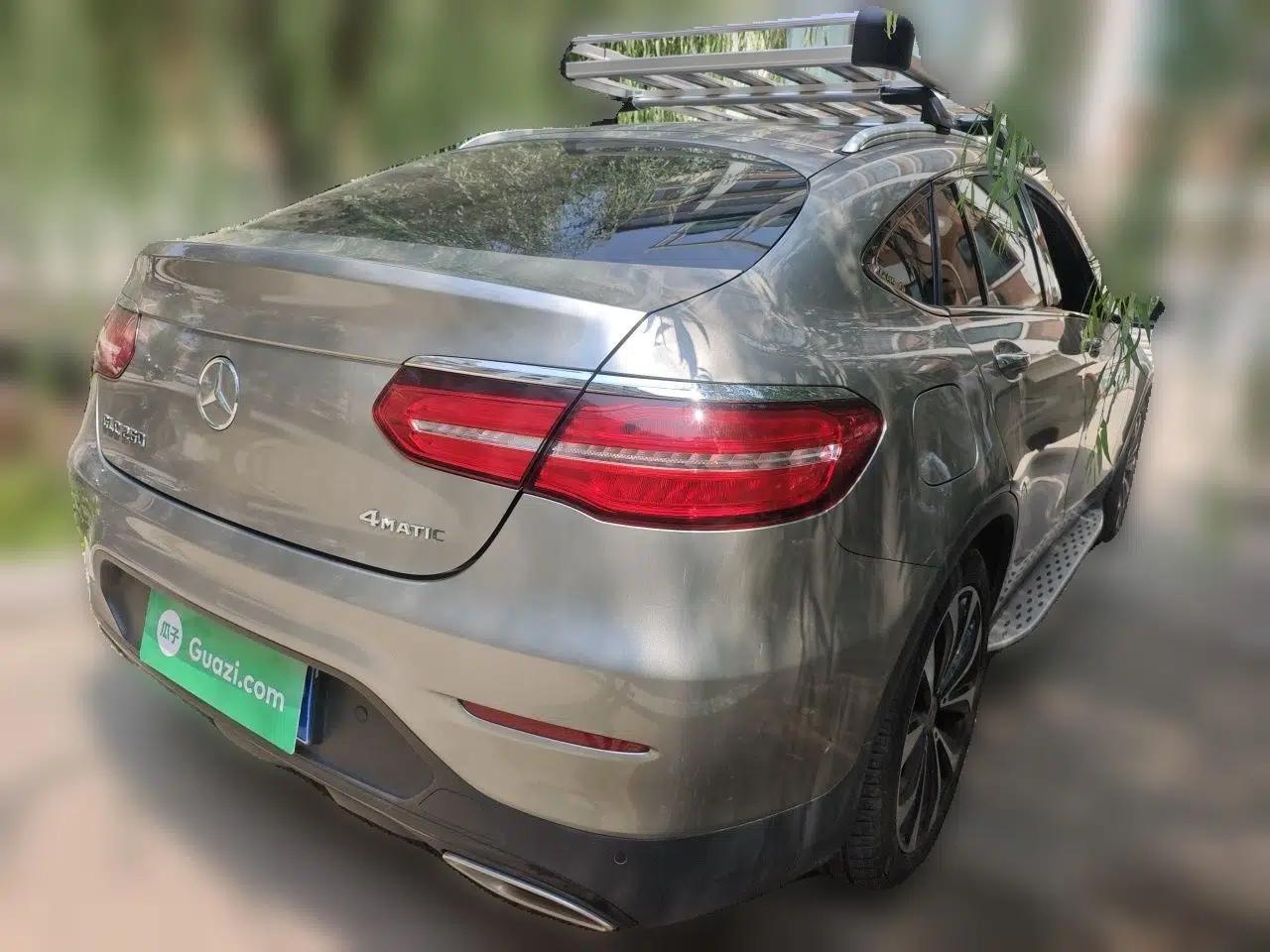 Mercedes-Benz GLC Coupe 2019 Facelift GLC 260 4MATIC Coupe SUV — миниатюра 6