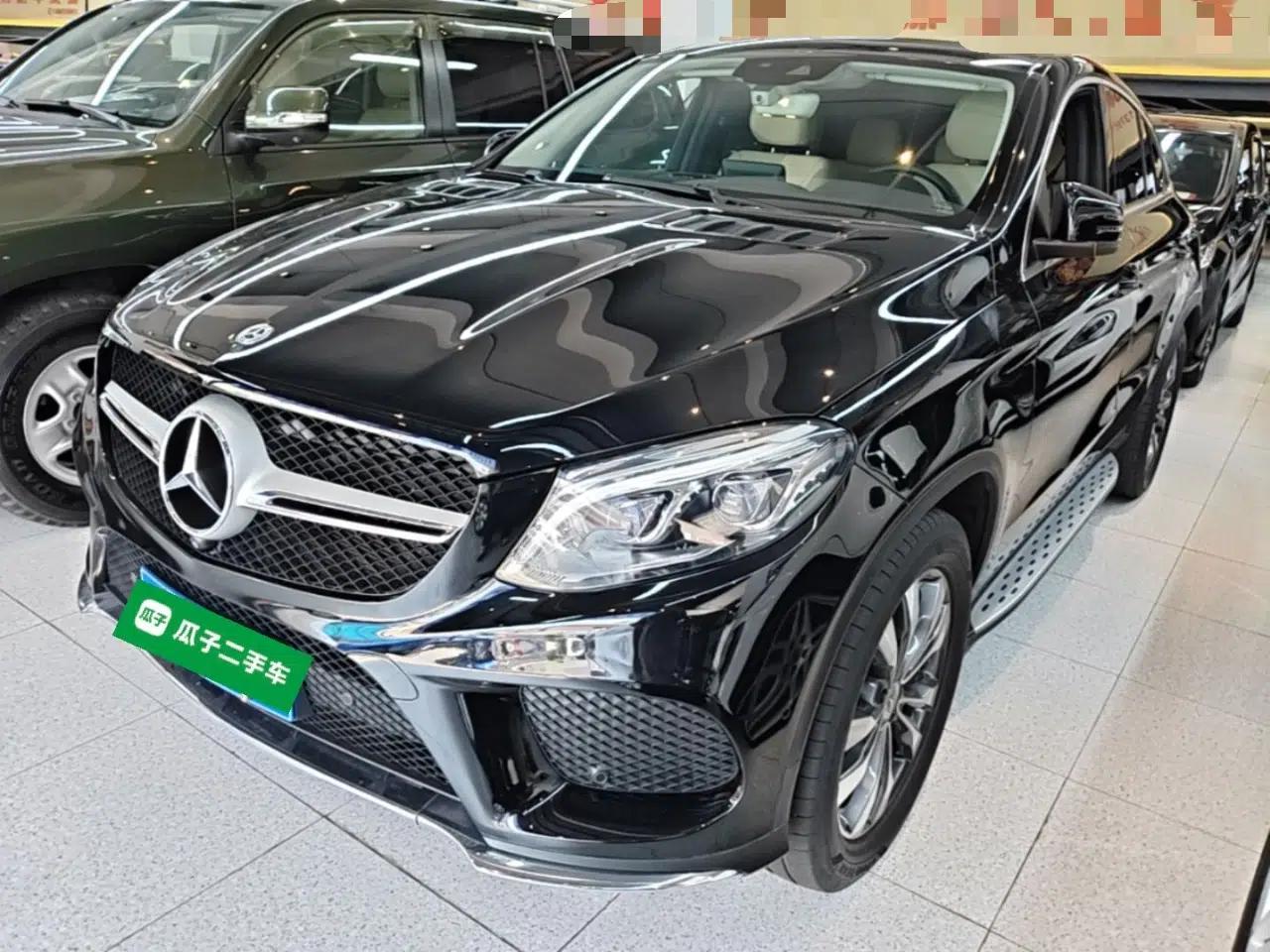 Mercedes-Benz GLE Coupe 2017 GLE 400 4MATIC Coupe SUV — миниатюра 1