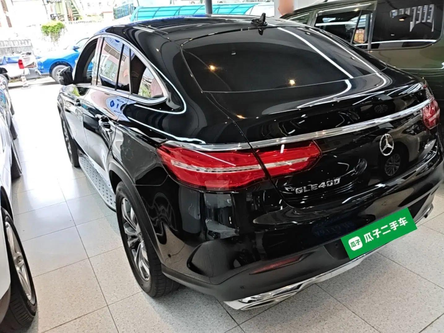 Mercedes-Benz GLE Coupe 2017 GLE 400 4MATIC Coupe SUV — миниатюра 4