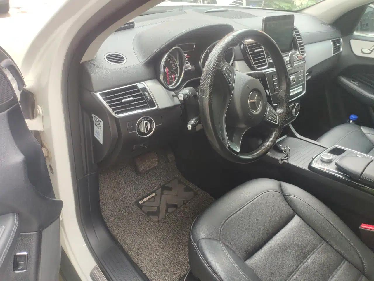 Mercedes-Benz GLE Coupe Mercedes-Benz GLE320 3.0-liter gasoline, automatic transmission, 5 seats — миниатюра 16