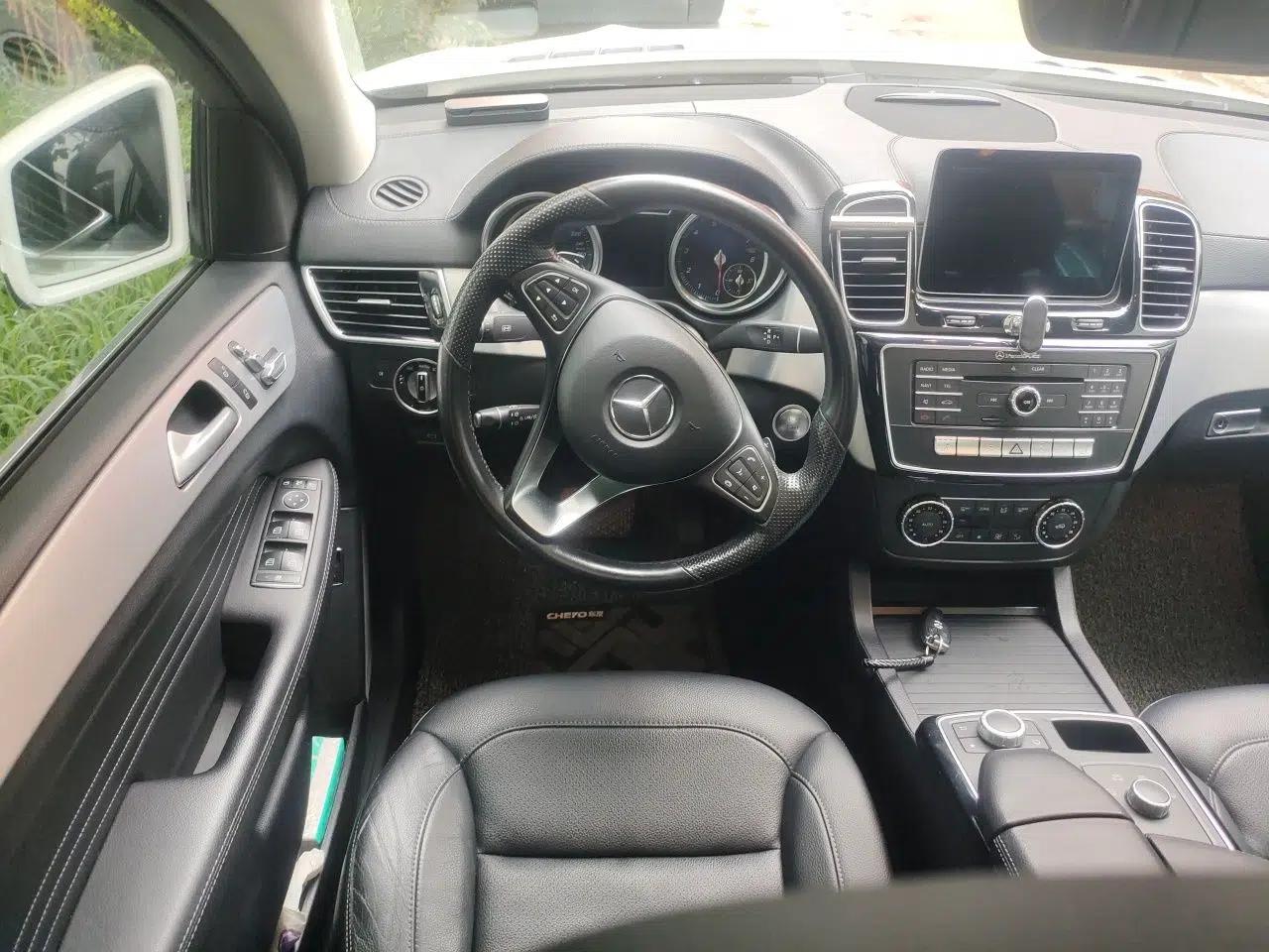 Mercedes-Benz GLE Coupe Mercedes-Benz GLE320 3.0-liter gasoline, automatic transmission, 5 seats — миниатюра 10
