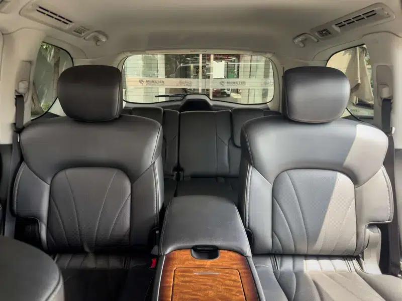 Infiniti QX80 2016 5.6L 4WD — миниатюра 28