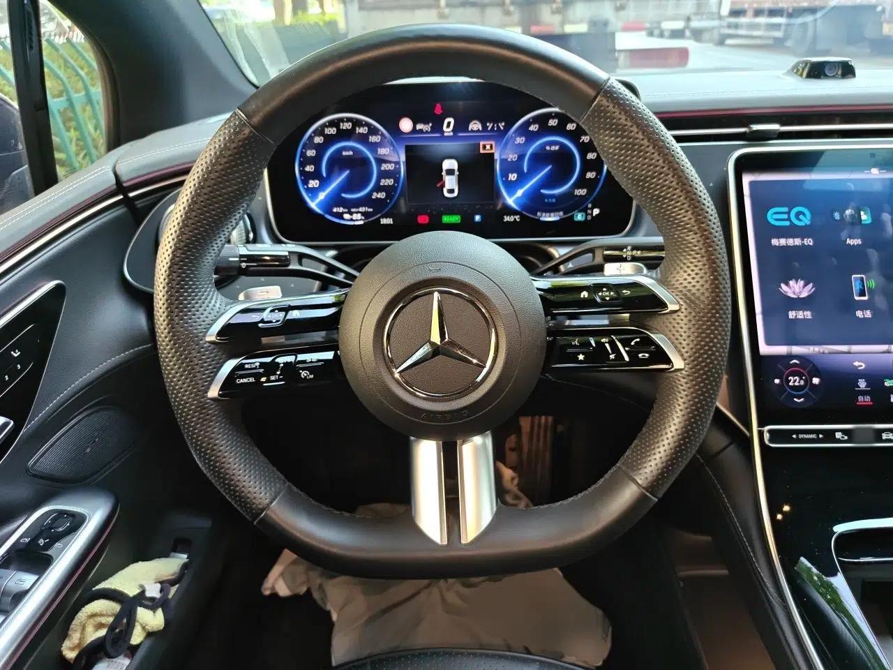 Mercedes-Benz EQE 2025 500 4MATIC Flagship Edition — миниатюра 10