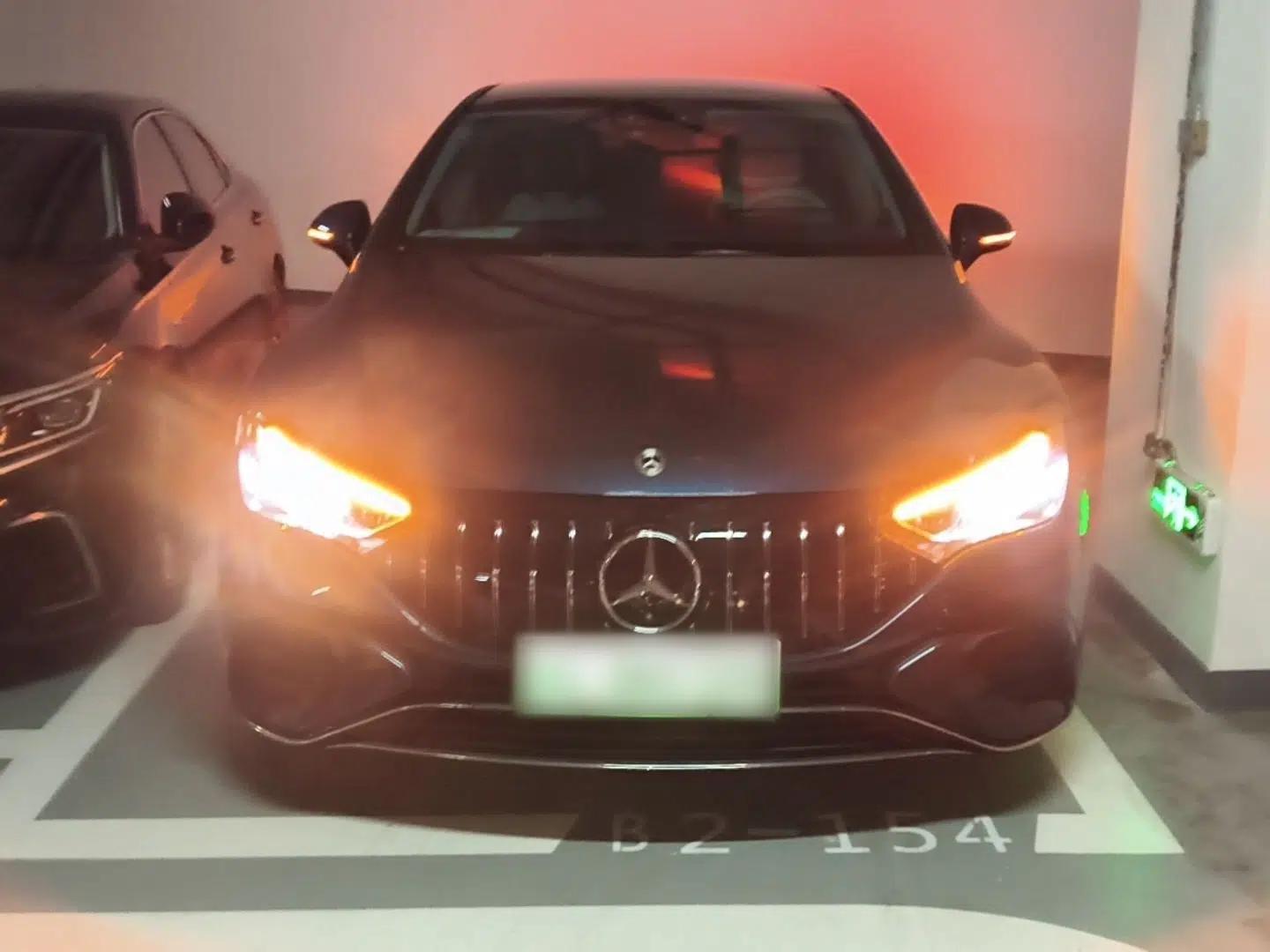 Mercedes-Benz EQE 2022 350 Luxury Edition — миниатюра 2
