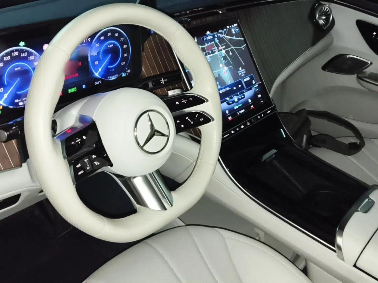 Mercedes-Benz EQE 2022 350 Luxury Edition — миниатюра 12