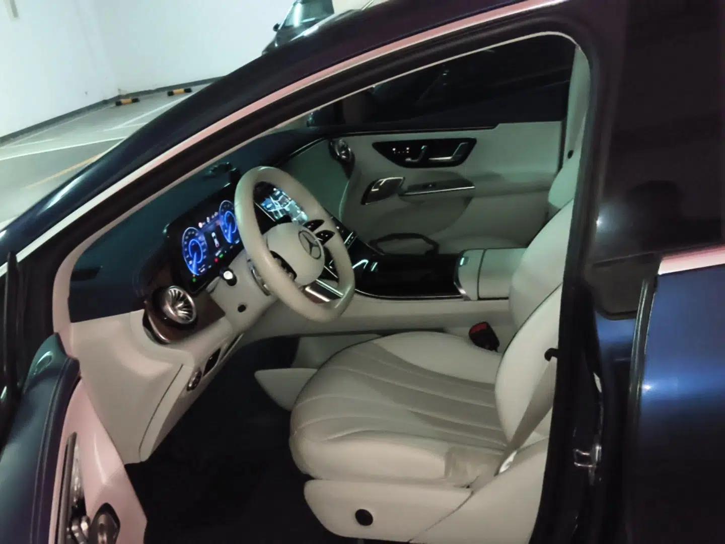 Mercedes-Benz EQE 2022 350 Luxury Edition — миниатюра 17
