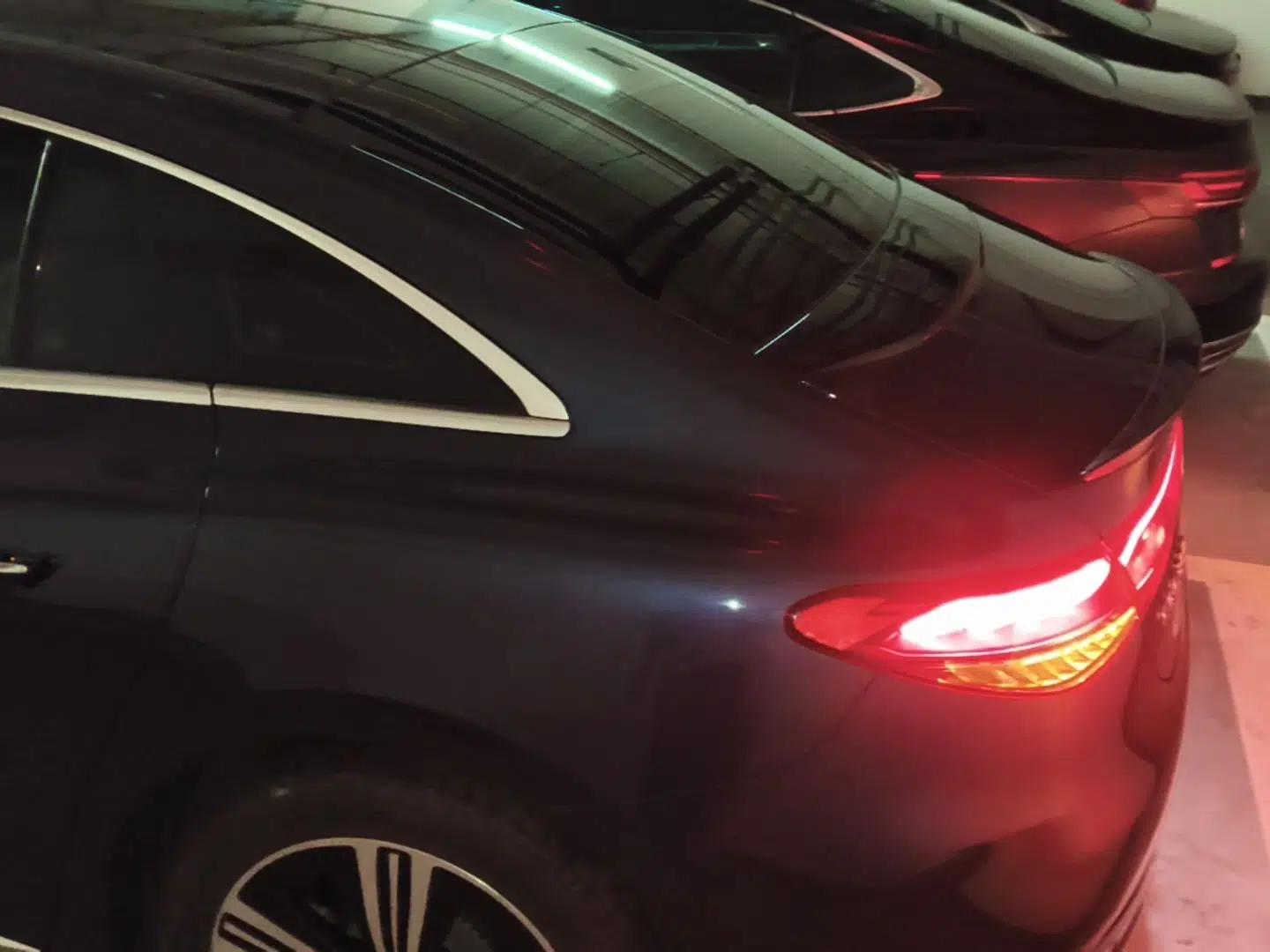 Mercedes-Benz EQE 2022 350 Luxury Edition — миниатюра 4