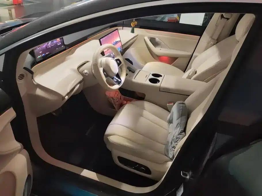 Zhijie R7 2025 Model, Extended Range 251km Max — миниатюра 9