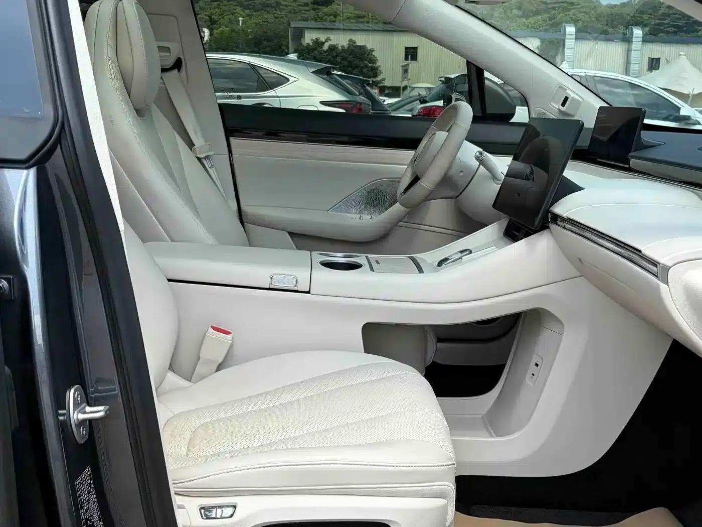 Zhijie R7 2024 Pure Electric 736km Ultra — миниатюра 11