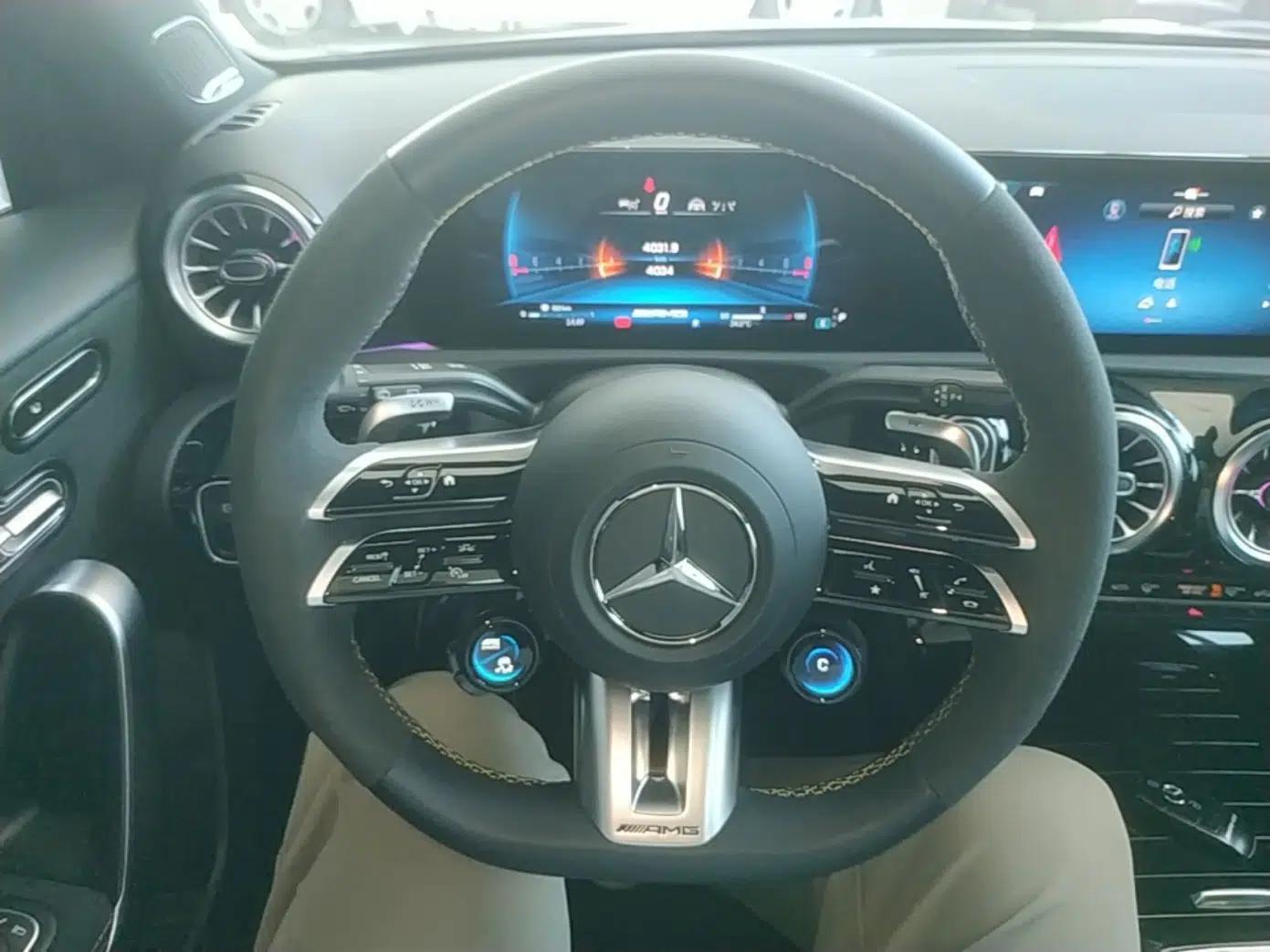Mercedes-Benz A AMG 2024 Facelift AMG A 45 S 4MATIC+ — миниатюра 13