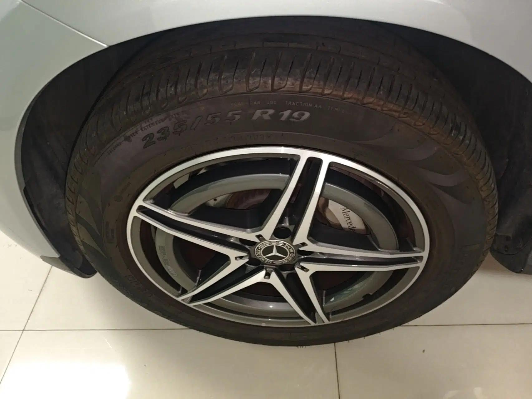 Mercedes-Benz EQC 2020 EQC 400 4MATIC — миниатюра 10