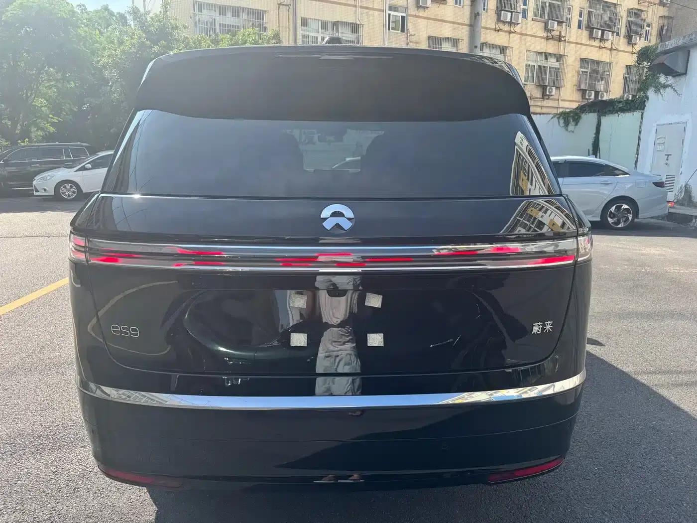 NIO ES9 2026 Model 102kWh Executive Island Luxury Edition — миниатюра 4