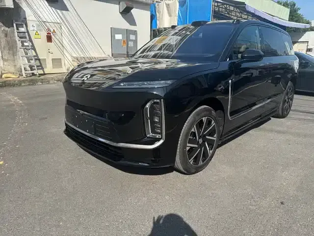 NIO ES9 2026 Model 102kWh Executive Island Luxury Edition