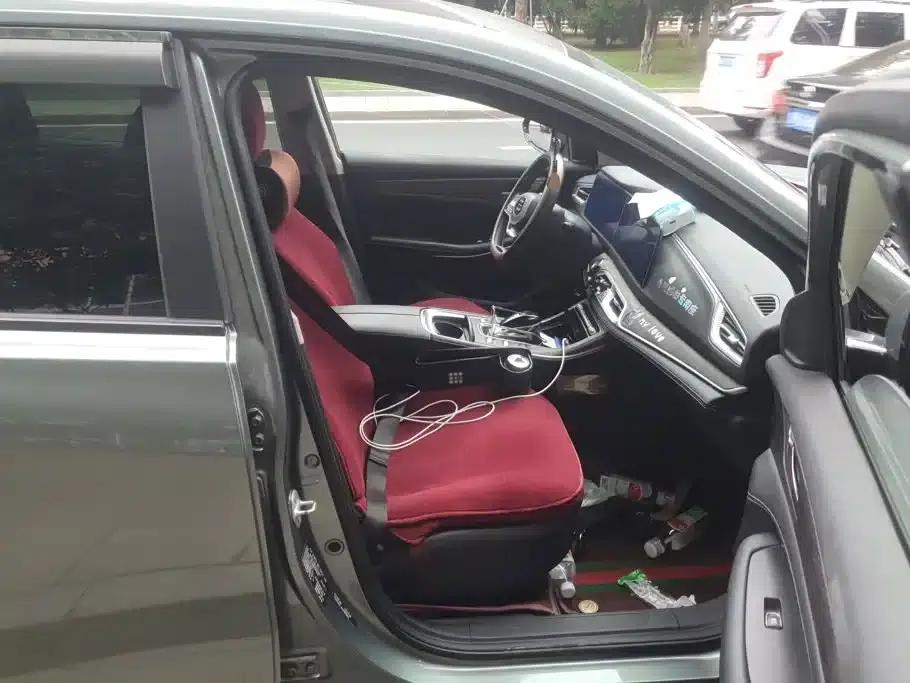 Blue Electric E5 2023 Model 1.5L DE-i 100KM Enjoyable Edition 5-Seater — миниатюра 8
