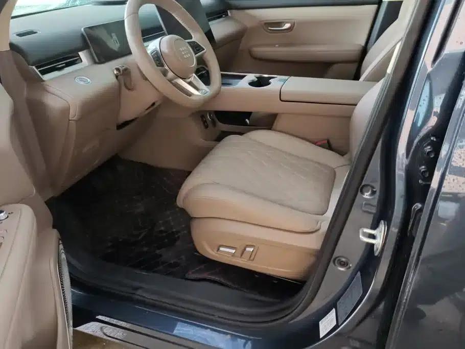 Blue Electric E5 PLUS 2026 Model, 230km Extended Range Ultra 7-Seater — миниатюра 9