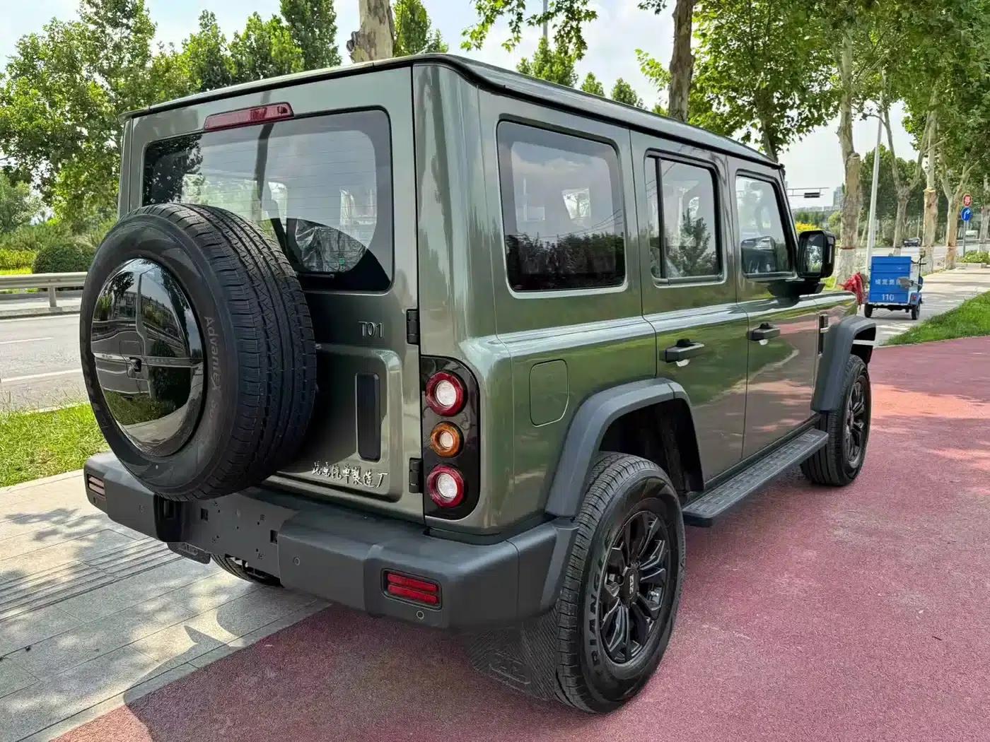212 T01 2024 Explorer 2.0T — миниатюра 3
