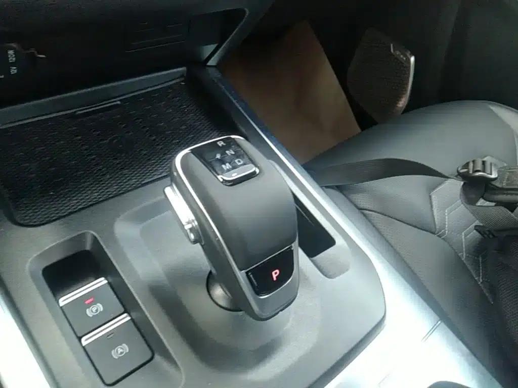 212 T01 2025 Model 2.0T Diesel — миниатюра 21