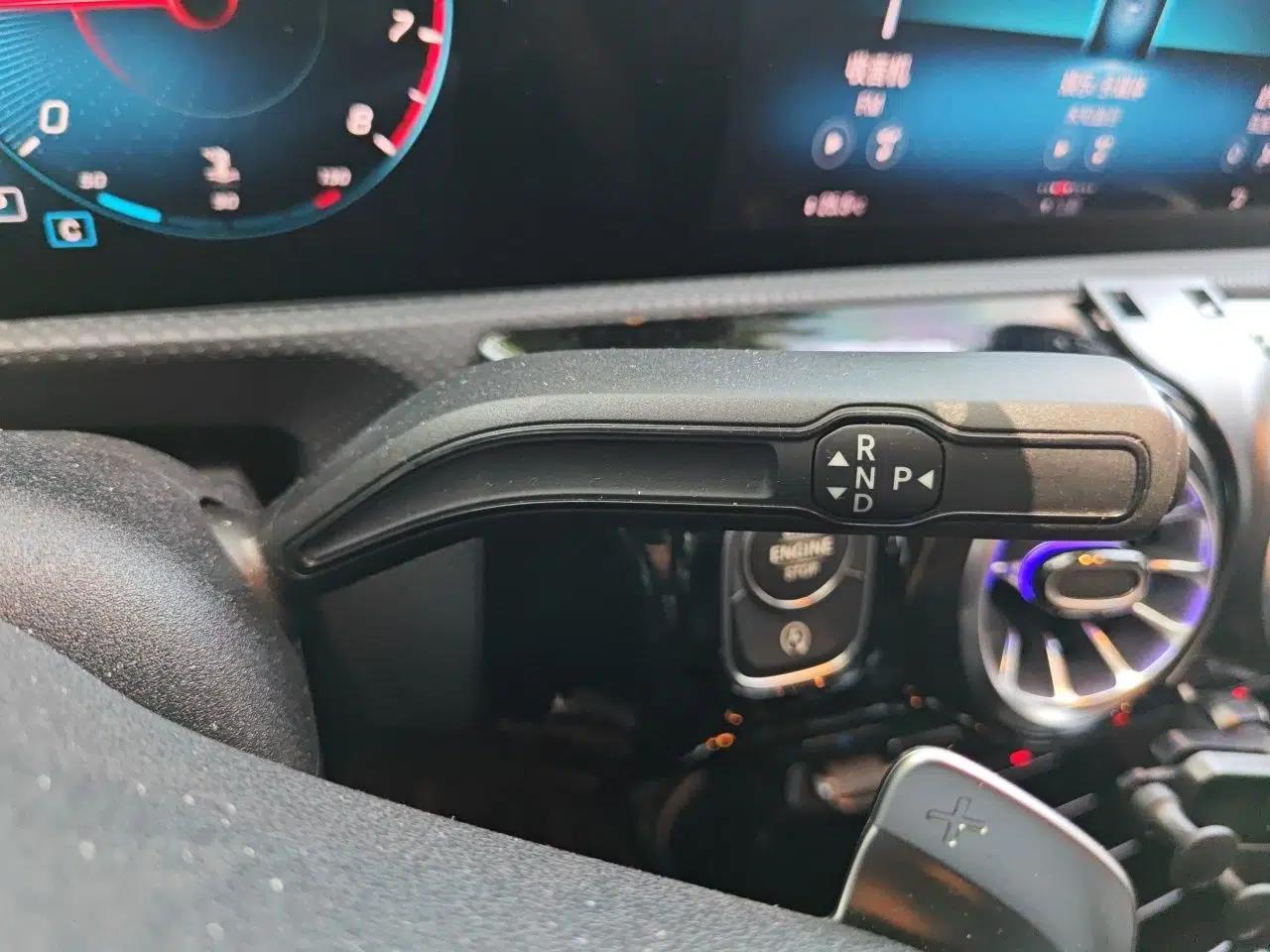 Mercedes-Benz CLA 2022-Year Updated CLA 200 — миниатюра 14