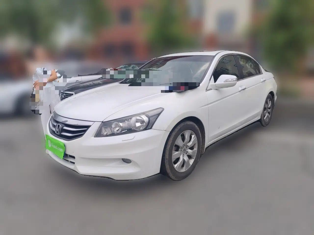 Honda Accord 2012 2.4L SE — миниатюра 1