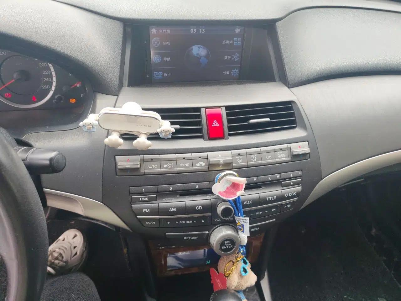 Honda Accord 2012 2.4L SE — миниатюра 13