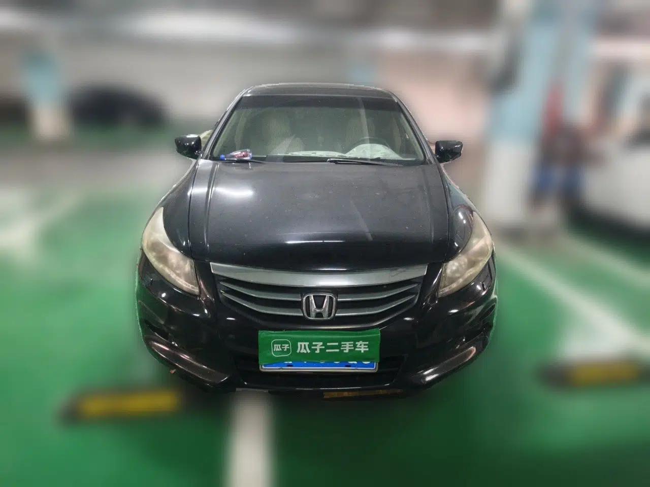 Honda Accord 2012 2.0L SE — миниатюра 2