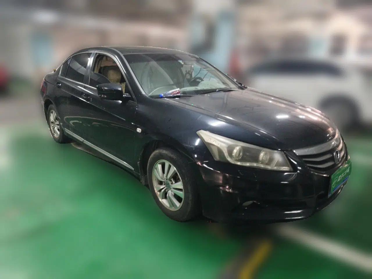 Honda Accord 2012 2.0L SE — миниатюра 3