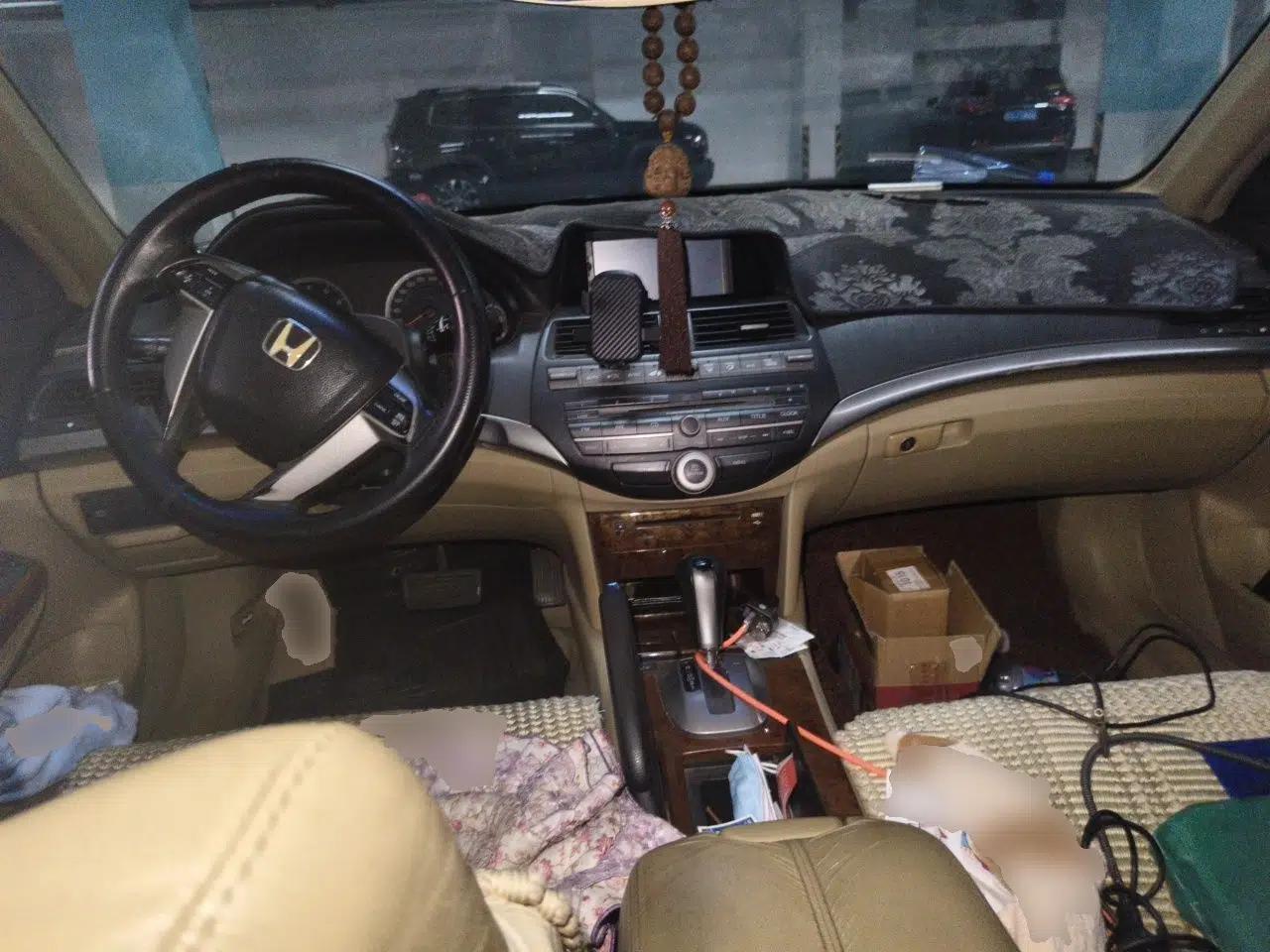 Honda Accord 2012 2.0L SE — миниатюра 9