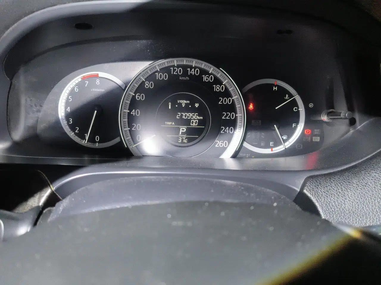 Honda Accord 2014 2.4L EX Luxury Edition — миниатюра 11