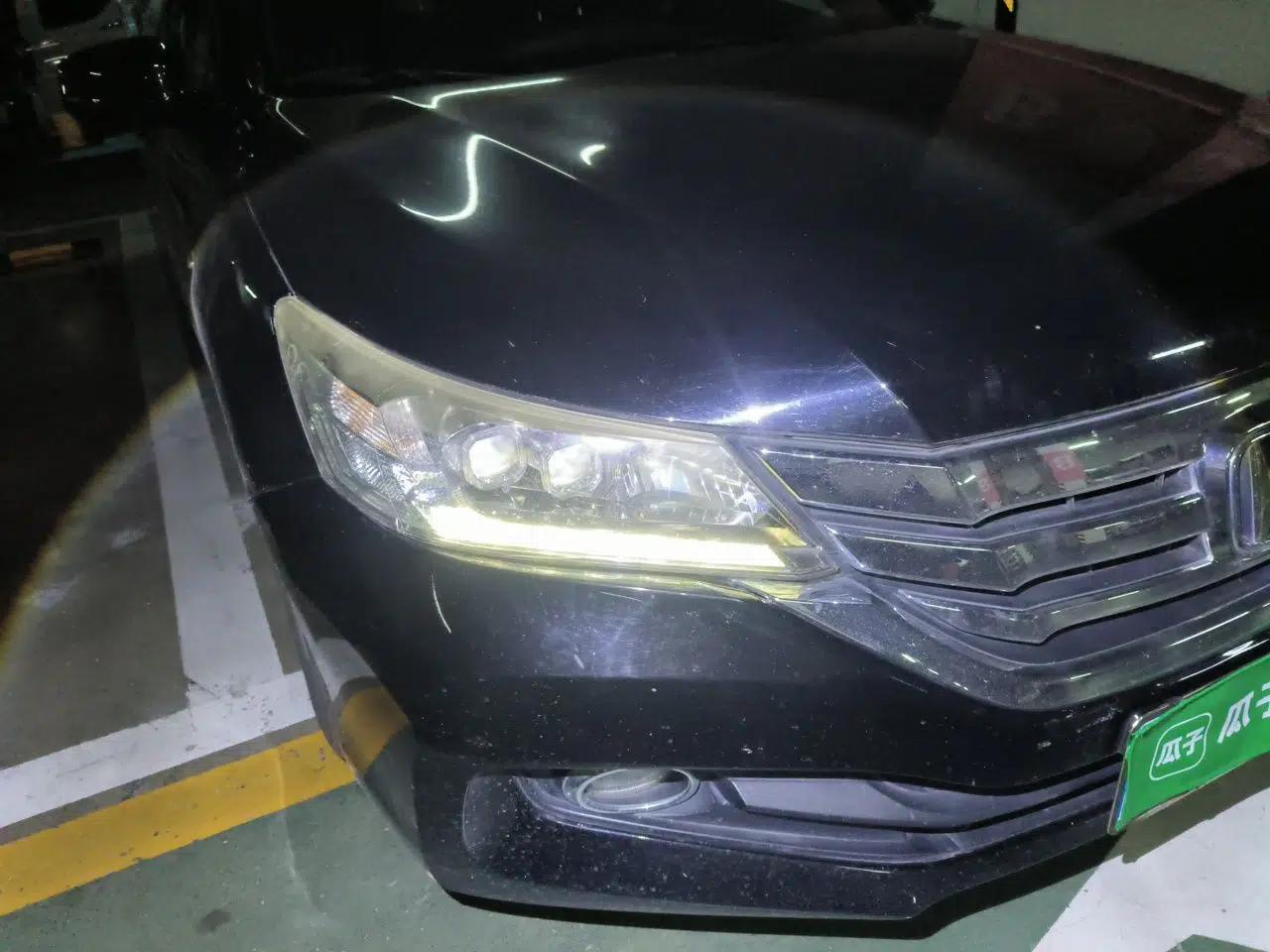 Honda Accord 2014 2.4L EX Luxury Edition — миниатюра 7