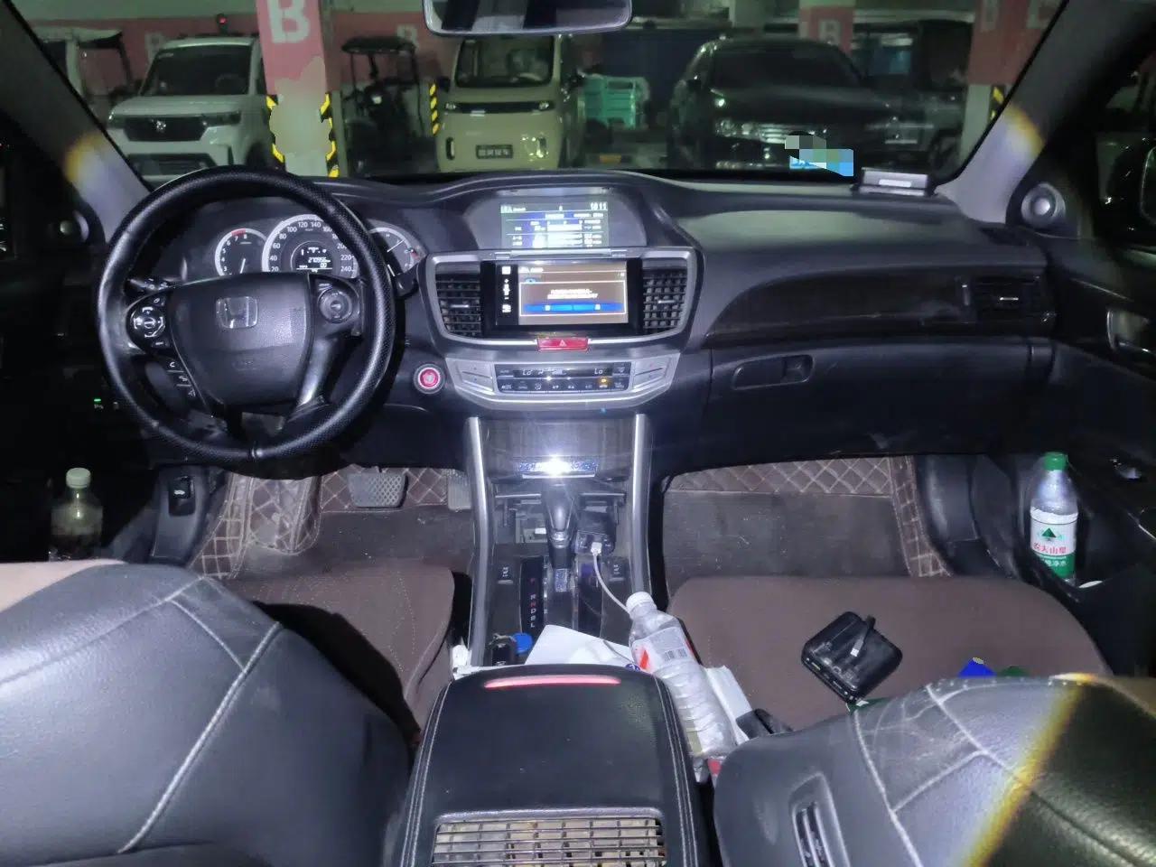 Honda Accord 2014 2.4L EX Luxury Edition — миниатюра 9