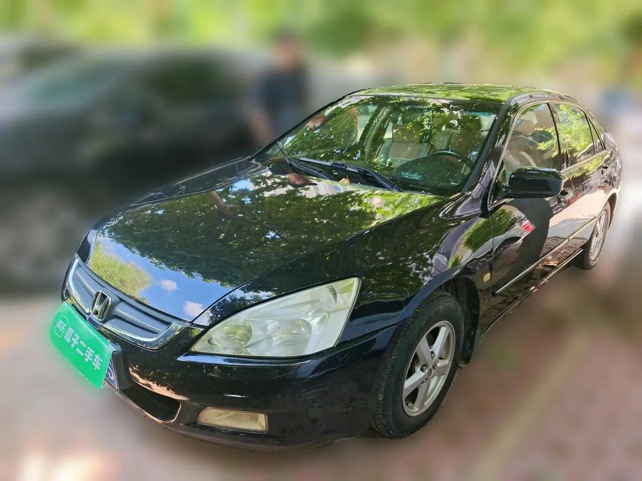 Honda Accord 2004 2.4L — миниатюра 1