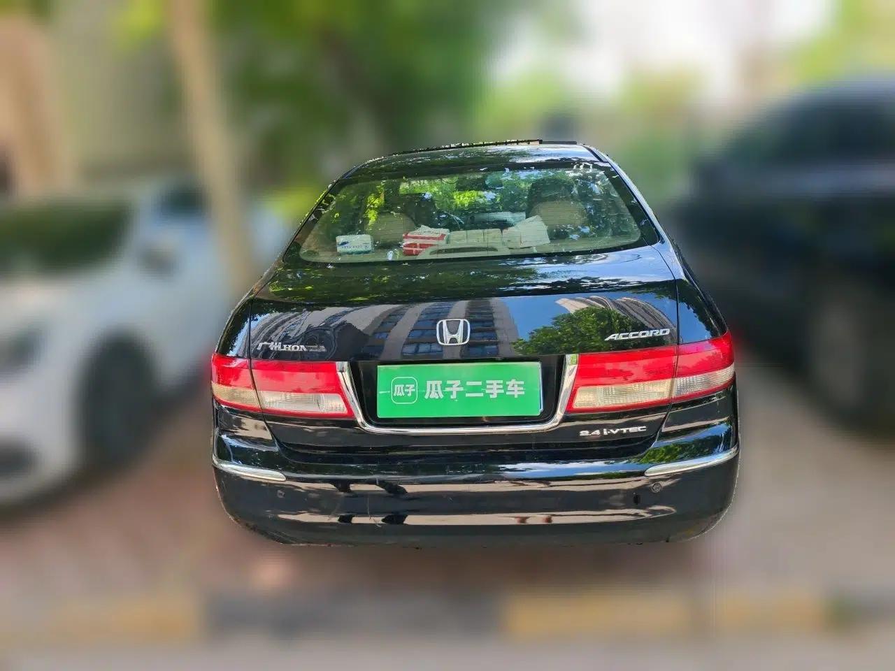 Honda Accord 2004 2.4L — миниатюра 5