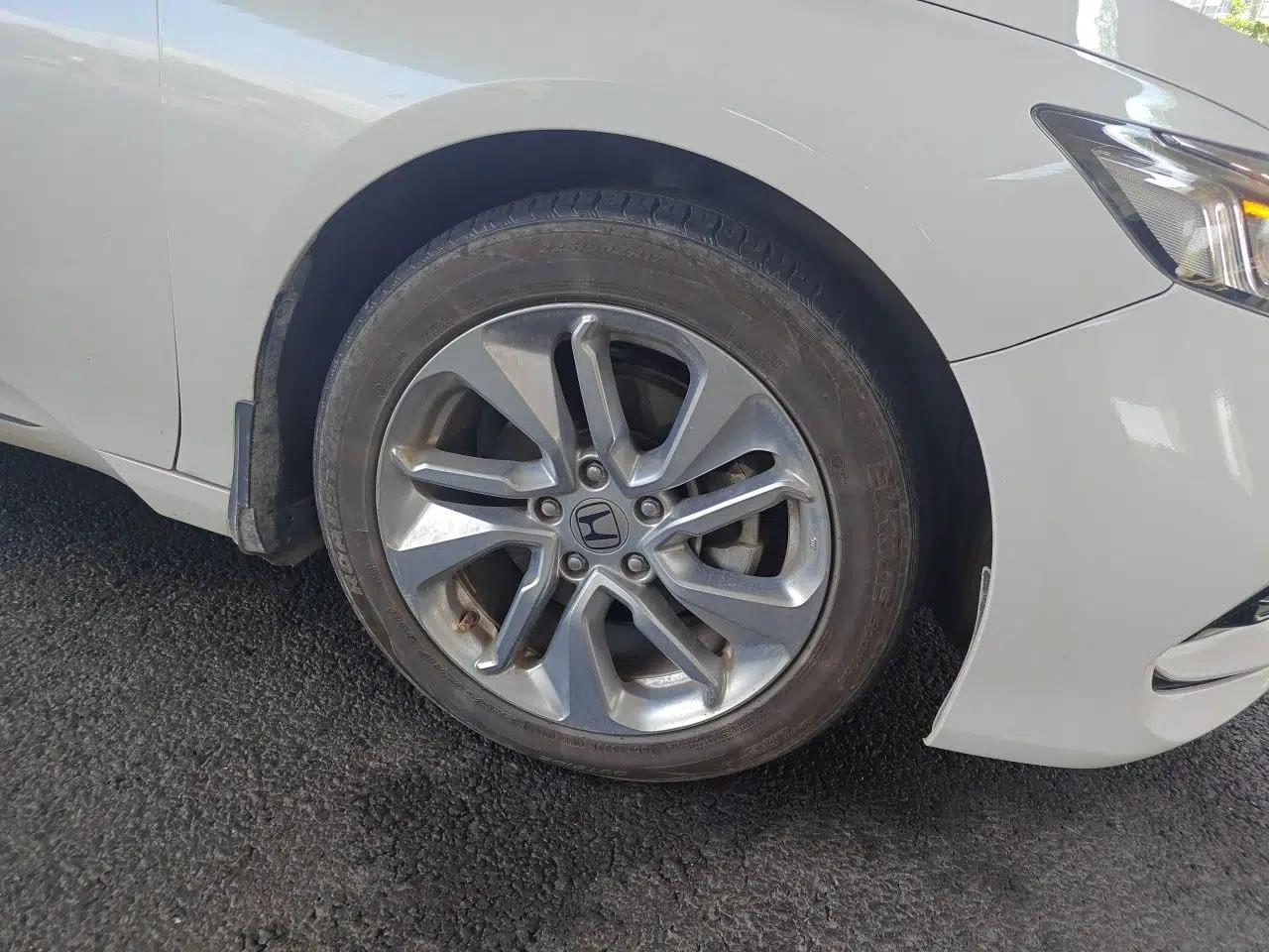 Honda Accord 2018 260TURBO Elite Edition China VI — миниатюра 8