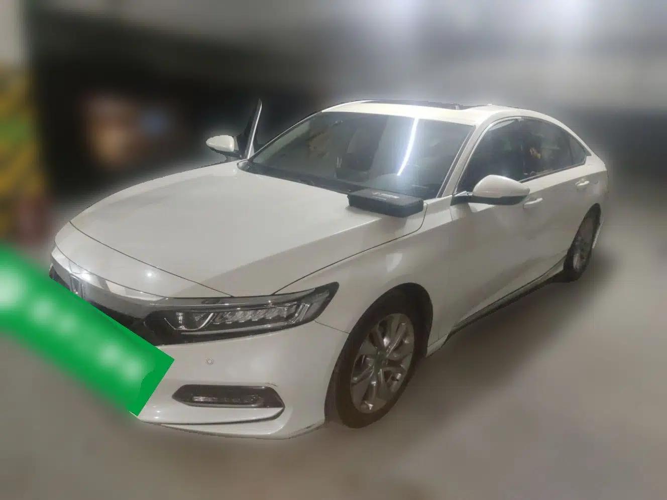 Honda Accord 2018 260TURBO Elite Edition China V — миниатюра 1