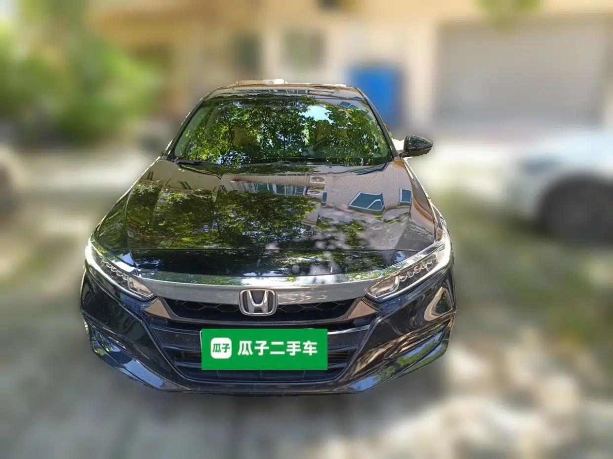 Honda Accord 2018 260TURBO Elite Edition China V — миниатюра 2